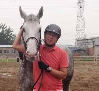 中联骑士联盟董事长王强谈青少年马术